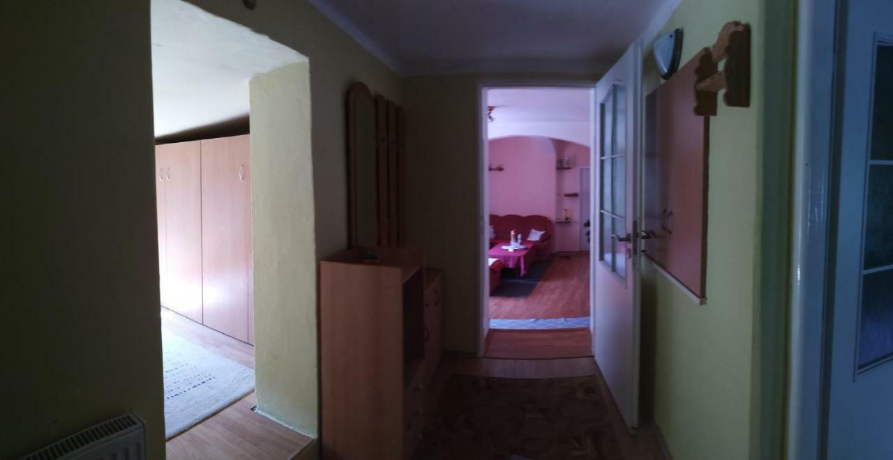 Apartment U Sarky Loket Exteriör bild